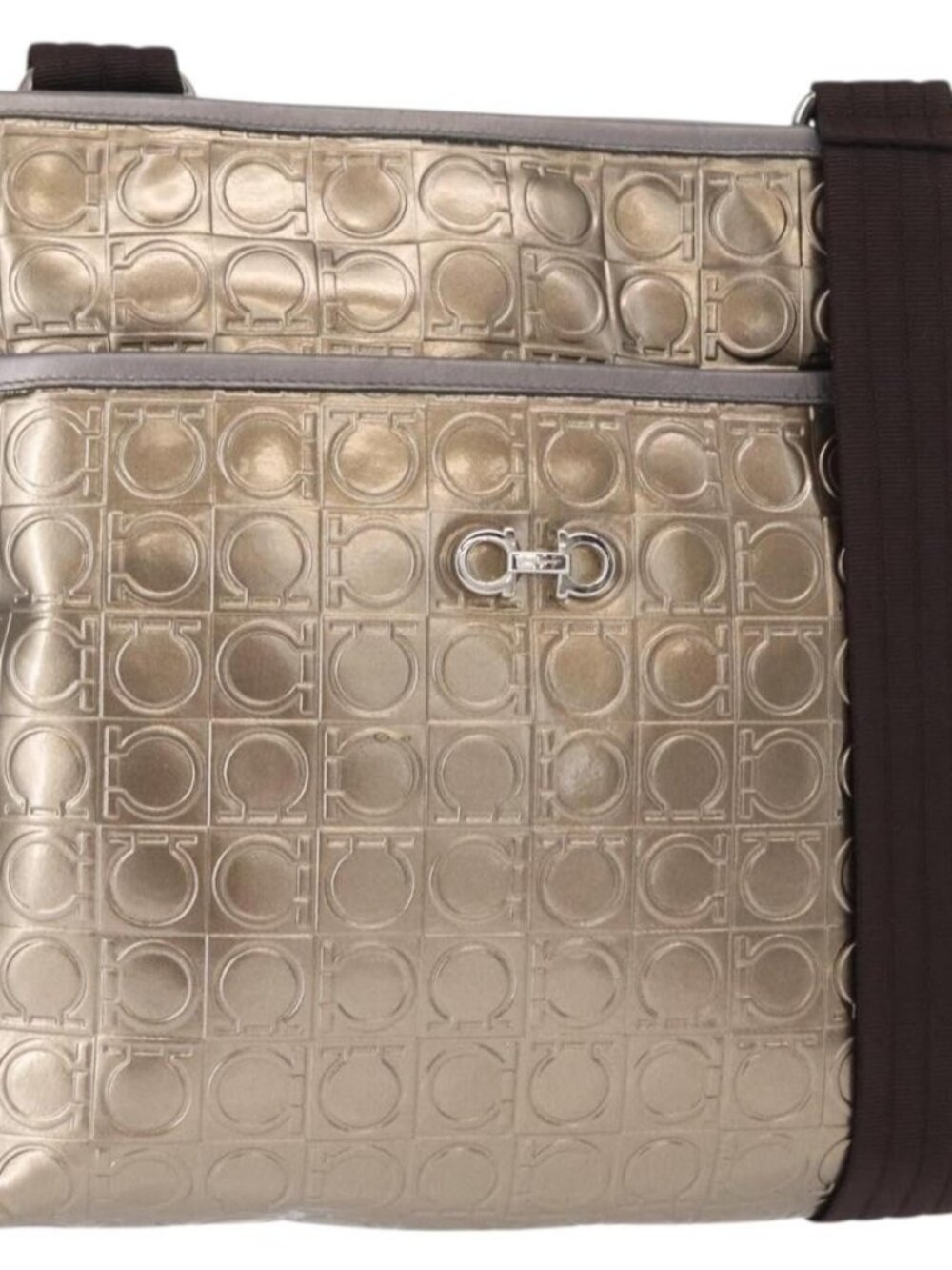 Salvatore Ferragamo Gancini Shoulder Bag Enamel Gold Auth BA8494